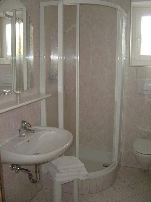 Residence Adler Tesimo Room photo